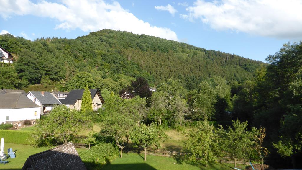 Pension Zur Schmiede Einruhr Exterior foto