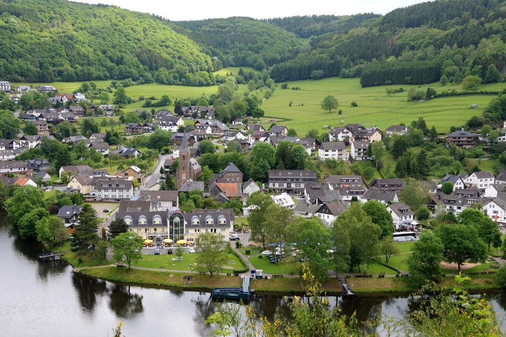 Pension Zur Schmiede Einruhr Exterior foto